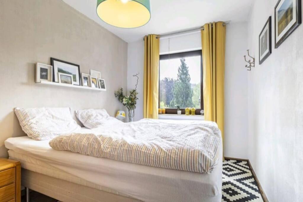 Apartment Mit Kamin-sonnendurchflutet-balkon *